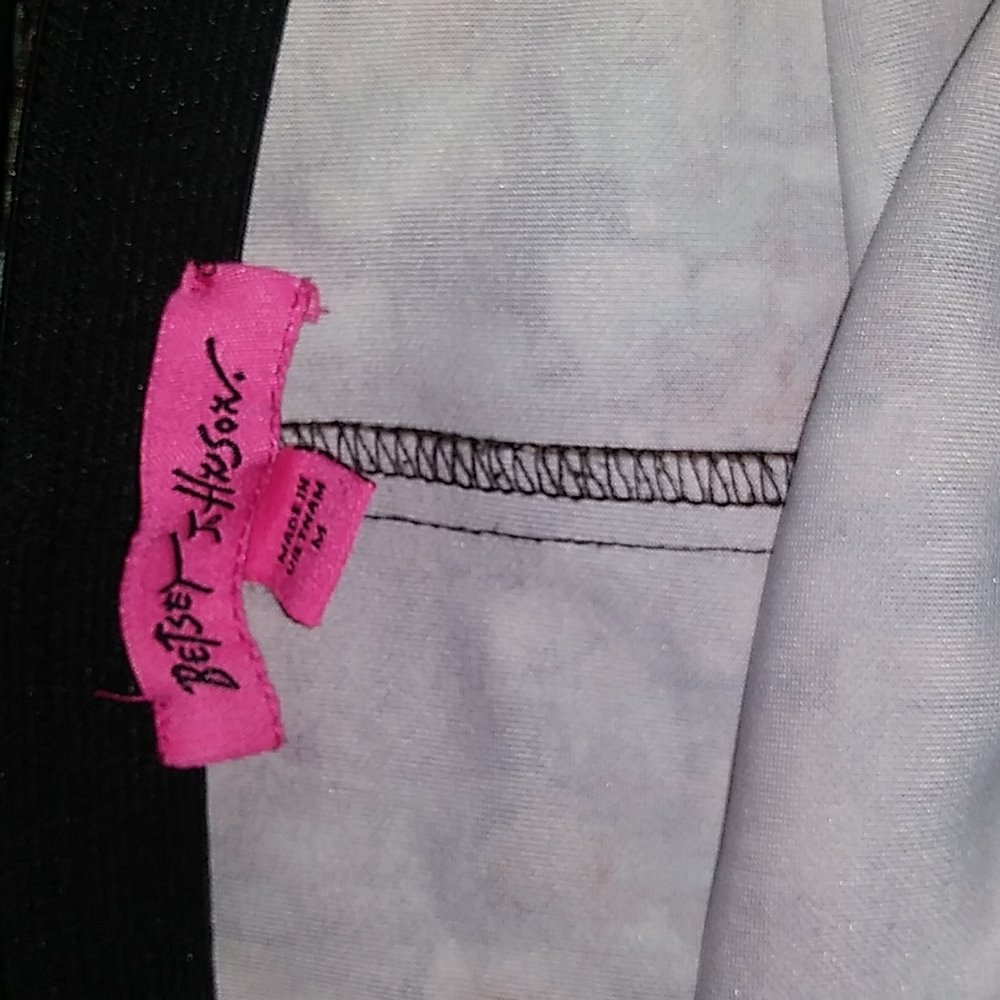 BETSEY JOHNSON Pencil Skirt - Picture 3 of 3
